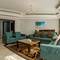 Отель Al Majaz Premiere Hotel Apartments