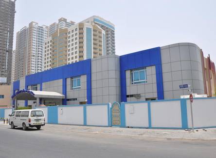 Отель OYO 366 Waves Hotel