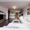 Отель Royal Studio Apartment