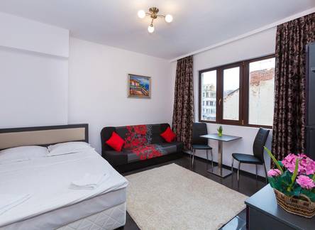 Отель Studio Central Beach