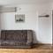 Отель The Old Captain Hostel