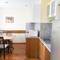 Отель Golden House Apartments
