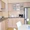 Отель Varna Beach Apartment