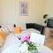 Отель Varna Beach Apartment