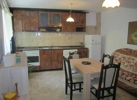 Отель Dobrotitsa Apartments