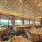 Отель Hotel Clarks Shiraz