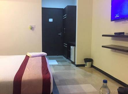 Отель Hotel Sunway Inn