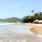 Отель Sandy Feet Beach Garden