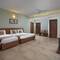 Отель @Home B&B Donapaula