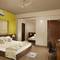 Отель Highland Homes