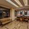 Отель SinQ Suites