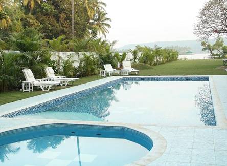 Отель Safira River Front Resort