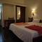 Отель Beach Florra Inn