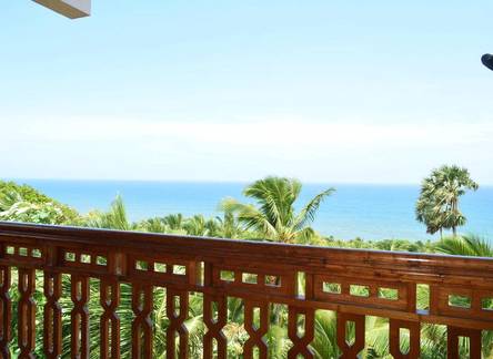 Отель Sun Tara Beach Resort