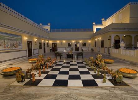 Отель The Raj Palace