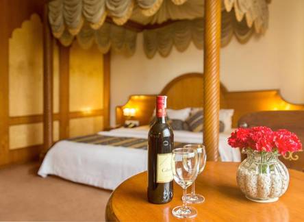 Отель KK Royal Hotel & Convention Centre