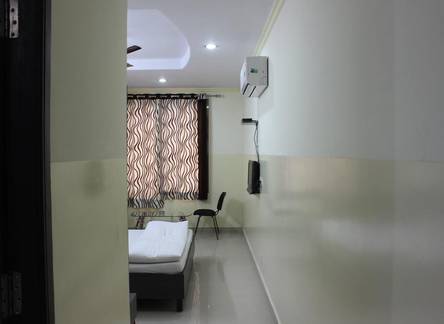 Отель Hotel Soni Space