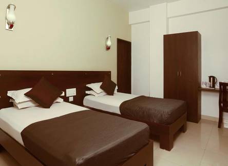 Отель Hotel Metropolitan