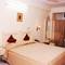 Отель Hotel Welcome