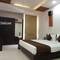 Отель Hotel Yash Regency