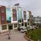 Отель Hotel Royal Celebration Inn