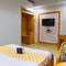 Отель Fabhotel Castle Lalpura MI Road