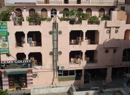 Отель Hotel Vijeet Palace