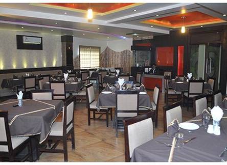 Отель Jypore Saffron Inn & Suites