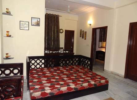 Отель Tulsian Guest House & Apartments