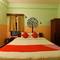 Отель OYO Rooms Birla Mandir Raja Park