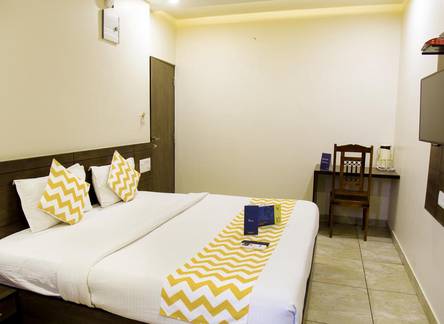 Отель FabHotel Padmavati Palace