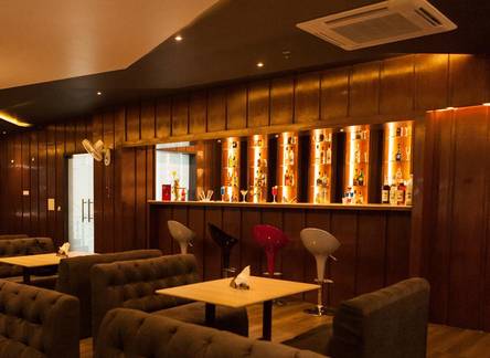 Отель Hotel RG Inn