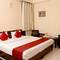 Отель OYO Rooms Raja Park Lane 2