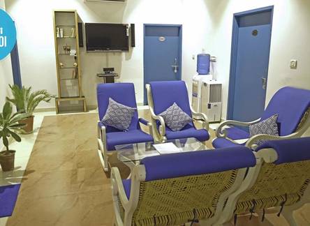 Отель Charpoi Hostel