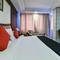 Отель Polo Inn & Suites