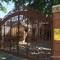 Отель Le Pension Pink City Retreat