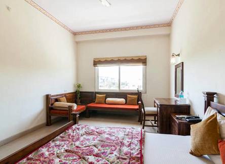 Отель Raj Kothi Jaipur Airport