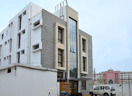 Отель OYO Premium Near Ram Bagh