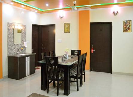 Отель OYO Homes Gandhi Nagar
