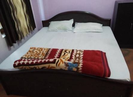 Отель Paras Guest House