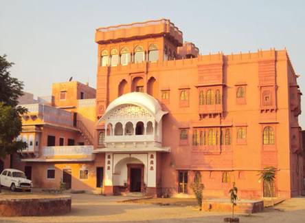 Отель Hotel Tordi Palace - 100 km Jaipur