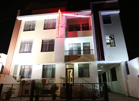 Отель Hari Villa Holiday Home