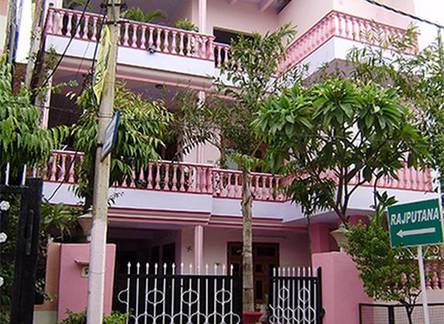 Отель Spacious Rooms in Ganesh Colony