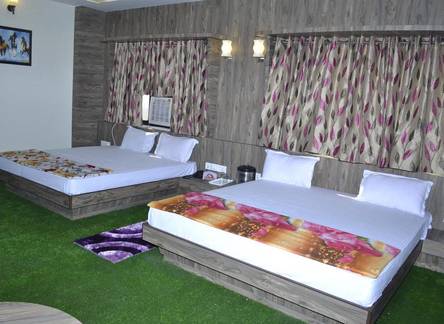 Отель Hotel Shiv Villas - Bus Stand