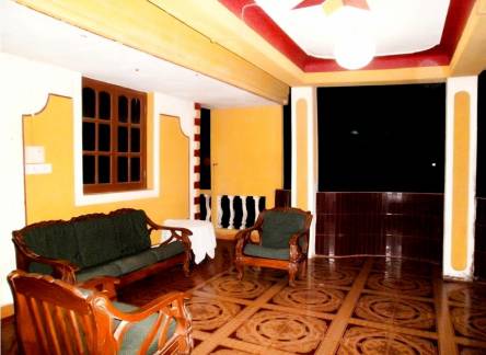 Отель Yellow House