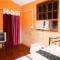 Отель Yellow House