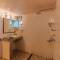Отель De Mandarin Beach Resort Suites & Villas, Candolim