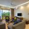 Отель De Mandarin Beach Resort Suites & Villas, Candolim