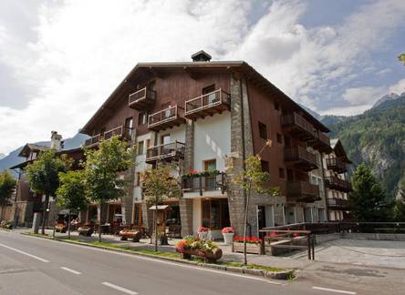 Отель Residence Le Grand Chalet