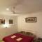Отель Riviera Foothills Hill View Apartment